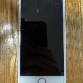 Apple iPhone8 本体