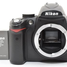 ★良品★ 《ショット数 5,017回》 D5000 ボディ #662