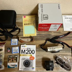 【美品＆オマケ多数】Canon EOS M200 リミテッドゴールドレンズキット