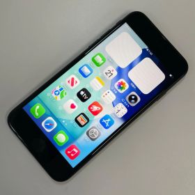 au iPhone SE(第3世代) 64GB ミッドナイト