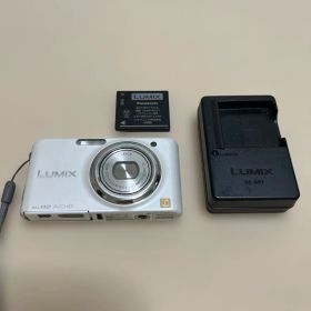 Panasonic LUMIX DMC-FX77 デジタルカメラ 本体