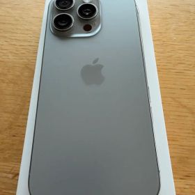 iPhone 16 Pro ナチュラルチタニウム 128GB A3239