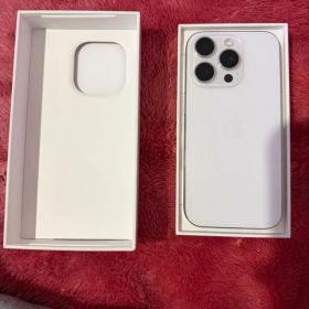 iPhone16 Pro 256GB ホワイトチタニュウム