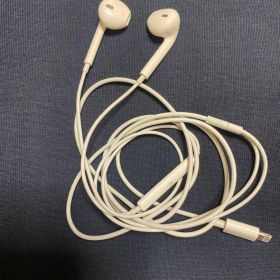 Apple 純正 EarPods Lightningコネクタ