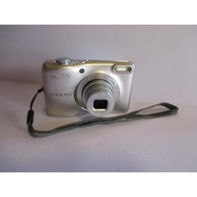 【中古】Nikon デジタルカメラ COOLPIX L30 5倍ズーム 2005万画素 乾電池タイプ シルバー L30SL
