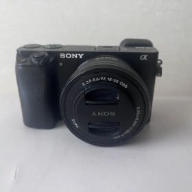 SONY α6000 パワーズームレンズキット ジャンク品