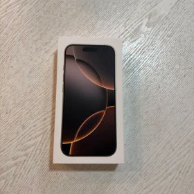 Apple iPhone 16 Pro 本体