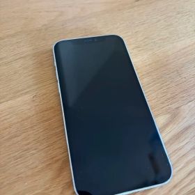 iPhone 12 Pro シルバー 本体