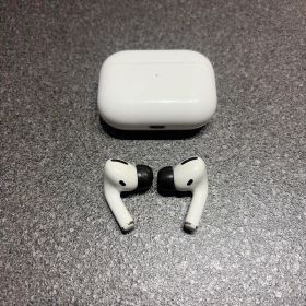 Apple AirPods Pro2 Lightning