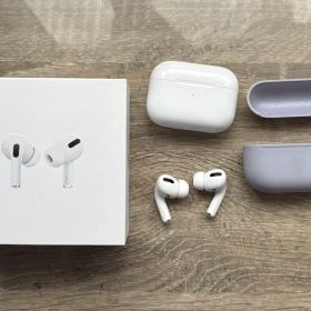 Apple AirPods Pro 第二世代本体 ケース付き