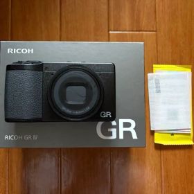 【試し撮りのみ】RICOH GR IV 本体 コンパクトデジタルカメラ
