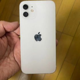 iPhone 12 64GB ホワイト SIMフリー バッテリー75%