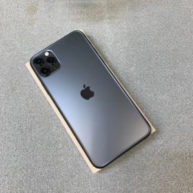 バッテリー: 100% iPhone 11 Pro Max 64GB スペースグレイ AU版 送料無料