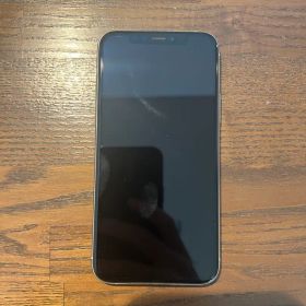 Apple iPhone 11 Pro シルバー 本体256GB 値下げ交渉有