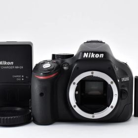 ★良品★ Nikon ニコン D5200 ボディ ブラック デジタル一眼レフカメラ 【ショット数:12,030回】＃5009