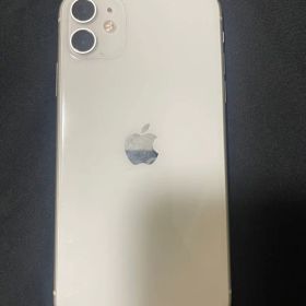 Apple iPhone 11 ホワイト 本体