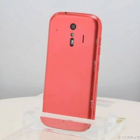 ソフマップ 〔中古品〕 らくらくスマートフォン 32GB ピンク F-42A docomoロック解除SIMフリー【305】