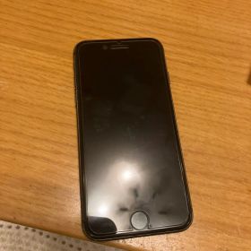 Apple iPhone8 本体 スペースグレー