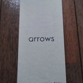 arrows Alpha M08 ホワイト