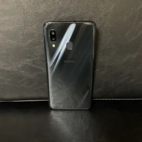 Galaxy A30 SCV43 ブラック 64GB