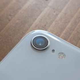 【美品】iPhone SE 第2世代 64GB バッテリー80%