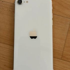 Apple iPhone SE 第二世代 128GB 本体(ホームボタン使用×)