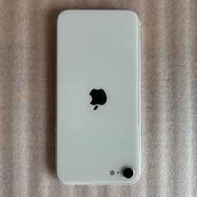 iPhone SE 第3世代 64GB Apple 純正 交換歴なし 修理歴なし