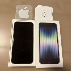 Apple iPhone SE3 64GB ホワイト