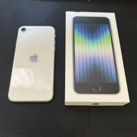 iPhone SE (第3世代) 128GB スターライト