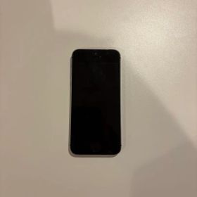 Apple iPhone 5s 64GB スペースグレイ