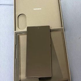 Galaxy Z Fold 8 Ultra 512G 新品同様