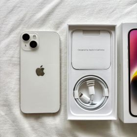 iPhone 14 本体 128GB スターライト 白 Apple ホワイト
