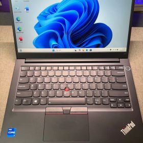 Lenovo ThinkPad E14 Core i7-32GB-512GB
