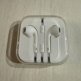 Apple EarPods インイヤーヘッドホン