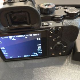 海外仕様)SONY α7S II ILCE-7SM2 デュアル充電器バッテリ2個