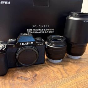 【美品】Fujifilm X-S10 ダブルズームレンズキット