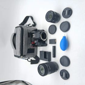 1000ショット以下！新品級 ★ Canon デジタル一眼レフカメラ EOS Kiss X10 ダブルズームキット