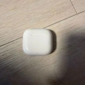 Apple AirPods 4(ANC なし)