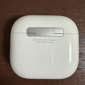 Apple AirPods 4 アクティブノイズキャンセリング搭載 本体
