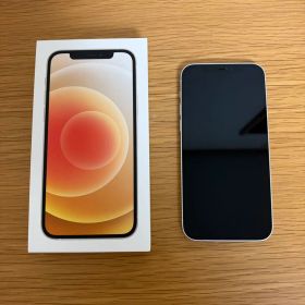 Apple iPhone 12 本体 ホワイト 64GB 最大容量77%