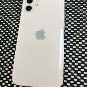 iPhone 12 128GB ホワイト バッテリー新品