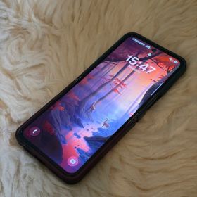動作良好 GALAXY z flip5 au国内版 おサイフケータイ シムフリー