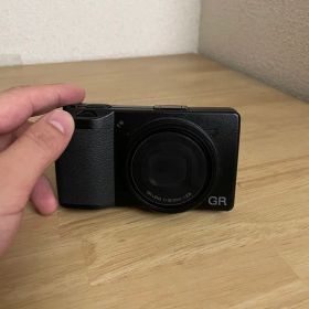 RICOH grⅢ コンパクトデジタルカメラ