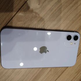 Apple iPhone 11 本体