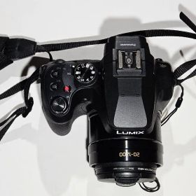 Panasonic LUMIX DC-FZ85 デジタルカメラ プロテクター付き