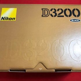 NIKON D3200