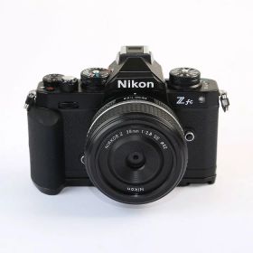 【中古】 (ニコン) Nikon ニコン Z FC 28/F2.8 SPECIAL EDITIONキツト ブラツク【中古カメラ デジタル一眼】 ランク：AB
