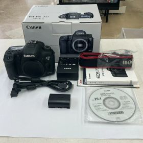 Canon デジタル一眼カメラ Canon EOS 7D Mark II【中古】