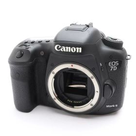 【中古品】《並品》 Canon EOS 7D Mark II ボディ [ デジタルカメラ ]