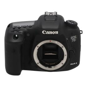 中古 デジタル一眼 ボディCanon キヤノン EOS 7D MarkII ボディ141053004186コンディションランク【AB】（商品 No.67-0）
